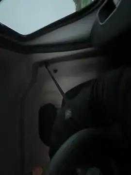 Snapshot of Lecatore80 chatting on 10-29-25, 06:04 Lecatore80 online show from 10-29-25, 06:04