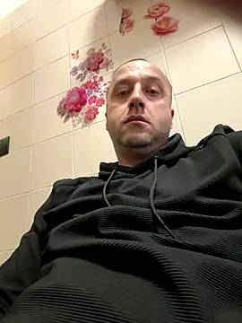 Snapshot of Lecatore80 chatting on 01-06-26, 09:13 Lecatore80 online show from 01-06-26, 09:13