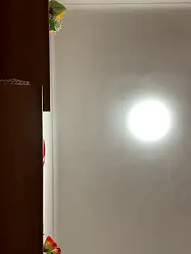 Snapshot of Lecatore80 chatting on 01-10-26, 07:32 Lecatore80 online show from 01-10-26, 07:32