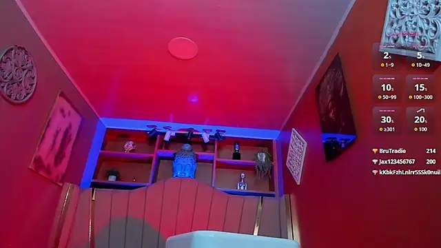 Lucy Williiams online show from 10-03-25, 12:57