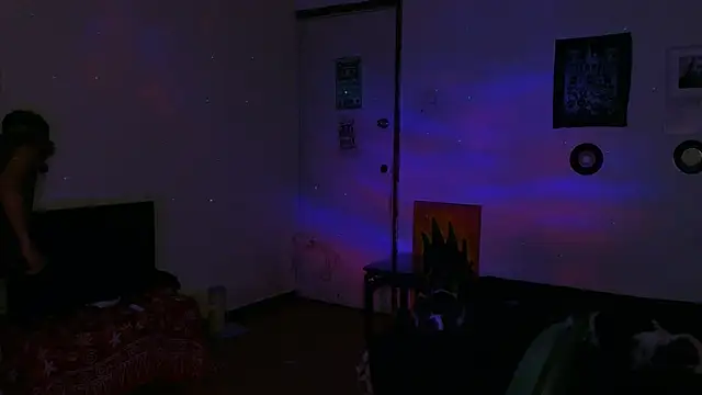 Snapshot of alex_one888 chatting on 12-19-25, 04:08 alex one888 online show from 12-19-25, 04:08