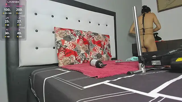 valeria hurtado online show from 02-12-25, 02:03