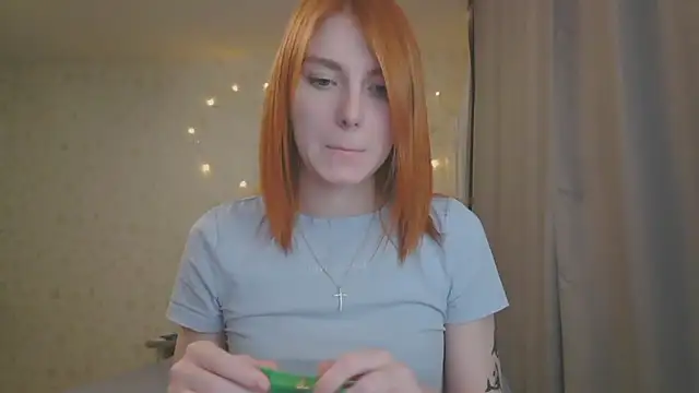 Snapshot of KateBunny chatting on 01-20-25, 03:39 KateBunny online show from 01-20-25, 03:39