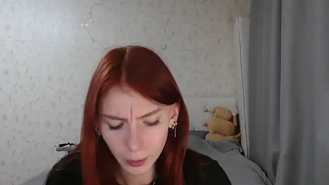 Snapshot of KateBunny chatting on 09-30-25, 03:06 KateBunny online show from 09-30-25, 03:06