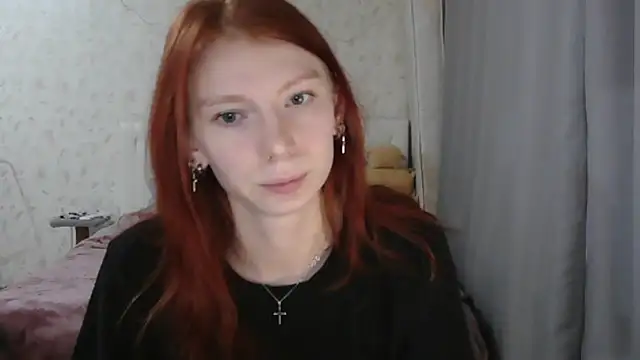 Snapshot of KateBunny chatting on 10-25-25, 11:07 KateBunny online show from 10-25-25, 11:07