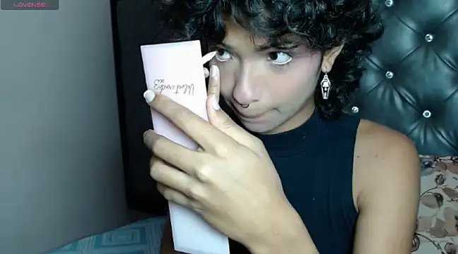 Snapshot of ToshiaKimich chatting on 03-11-25, 12:39 ToshiaKimich online show from 03-11-25, 12:39