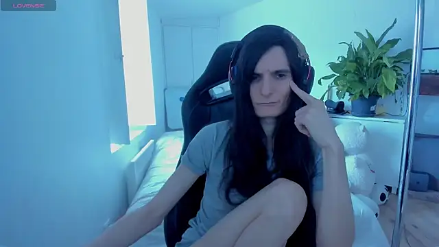 CeriseLapine online show from 03-12-25, 08:30