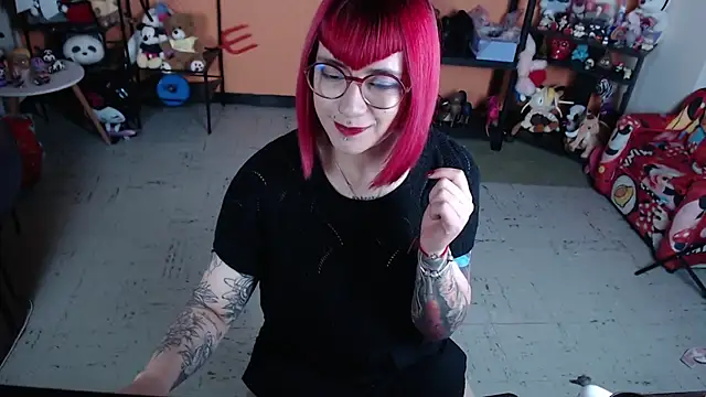 MissMiia2 online show from 04-17-26, 10:07