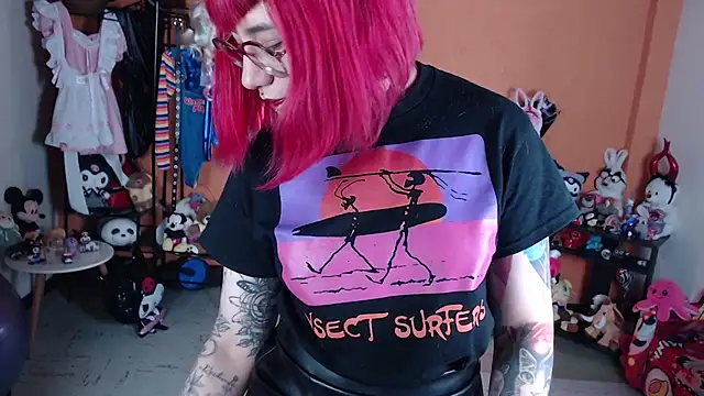 MissMiia2 online show from 04-20-26, 01:47