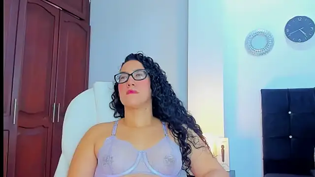 kathyajhonss online show from 02-11-25, 09:25