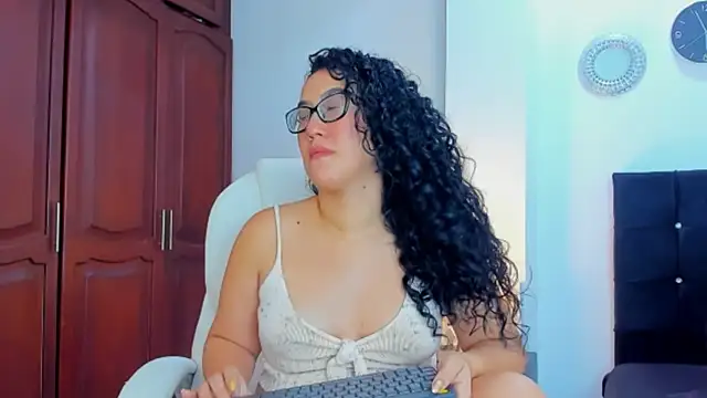 kathyajhonss online show from 02-18-25, 10:58