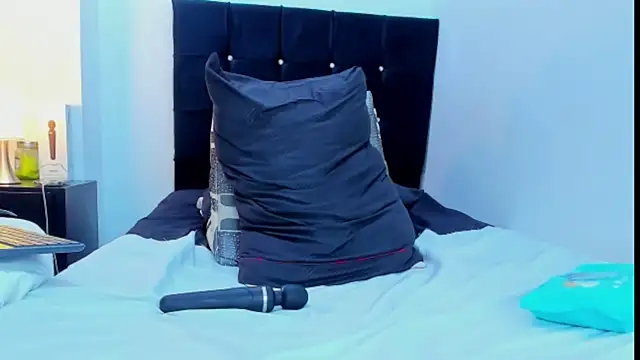 kathyajhonss online show from 03-01-25, 02:04