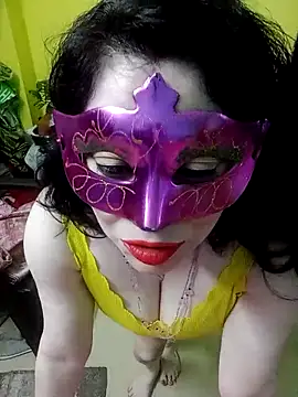 Snapshot of Raja_Ranii chatting on 02-17-25, 02:48 Raja Ranii online show from 02-17-25, 02:48