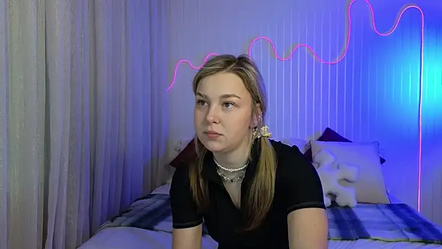 Snapshot of Mel_Nelson chatting on 01-16-25, 03:34 Mel Nelson online show from 01-16-25, 03:34