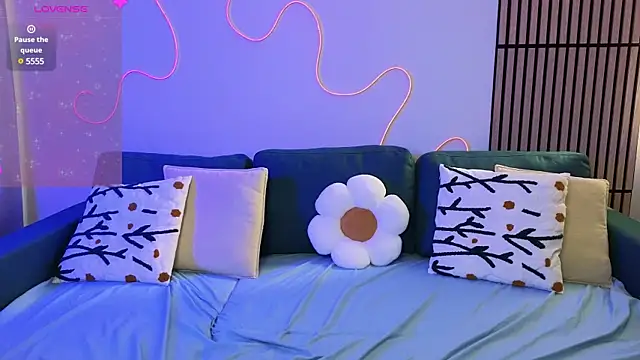 Snapshot of Mel_Nelson chatting on 02-27-25, 07:01 Mel Nelson online show from 02-27-25, 07:01