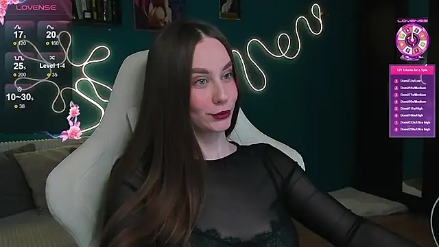 katie taylorr online show from 06-18-26, 08:24