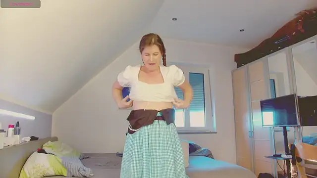 Hexe12346 online show from 03-09-25, 03:27