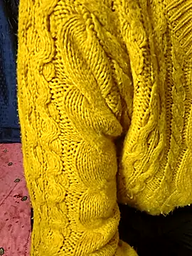 Snapshot of kaveerpooja947 chatting on 01-08-26, 04:09 kaveerpooja947 online show from 01-08-26, 04:09