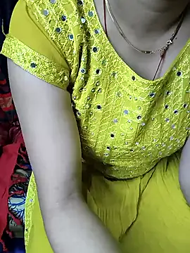 Snapshot of kaveerpooja947 chatting on 01-12-26, 03:17 kaveerpooja947 online show from 01-12-26, 03:17