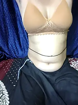 Snapshot of kaveerpooja947 chatting on 03-13-26, 04:35 kaveerpooja947 online show from 03-13-26, 04:35