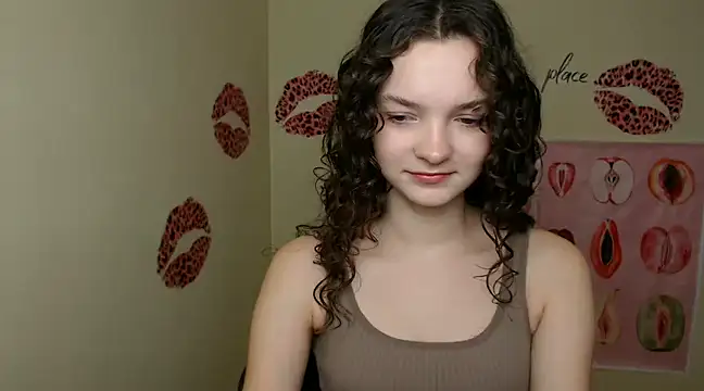  SusieSu  online show from 12-05-24, 07:16