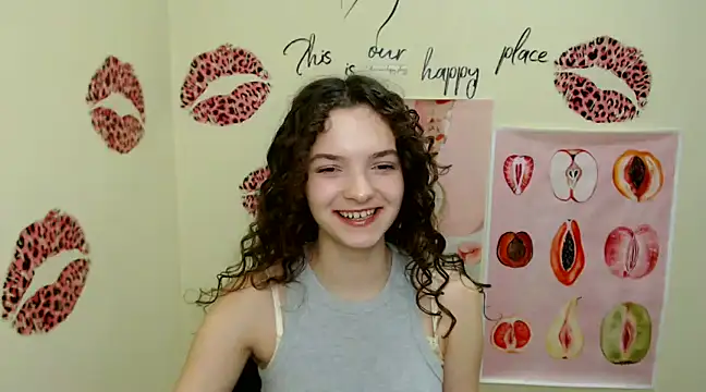  SusieSu  online show from 12-09-24, 07:18