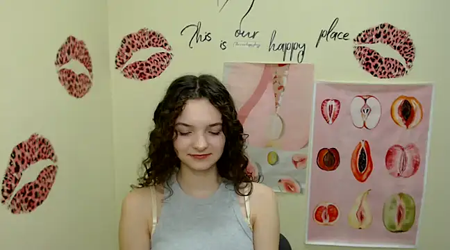  SusieSu  online show from 12-09-24, 10:20