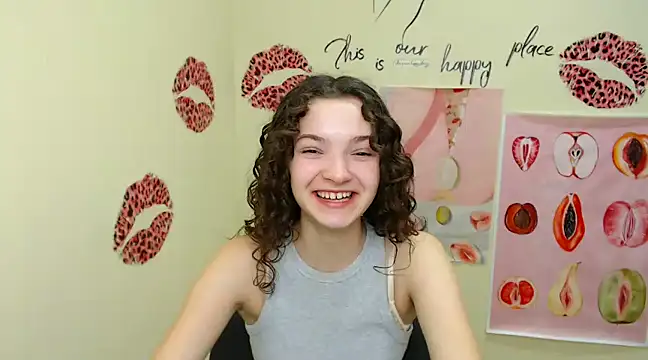  SusieSu  online show from 12-12-24, 01:06