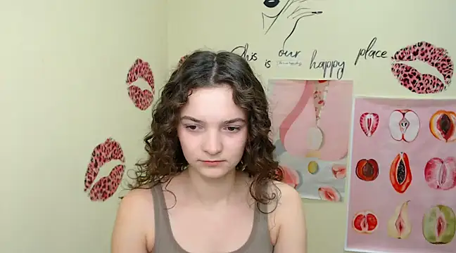  SusieSu  online show from 12-14-24, 01:16