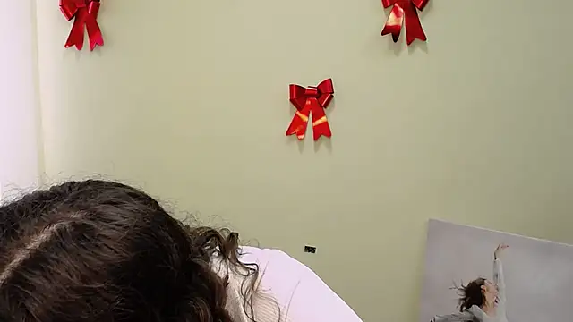  SusieSu  online show from 02-19-25, 07:17