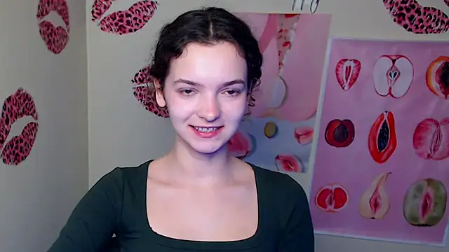  SusieSu  online show from 11-28-25, 01:14