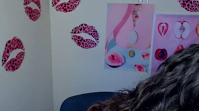  SusieSu  online show from 02-25-26, 07:29