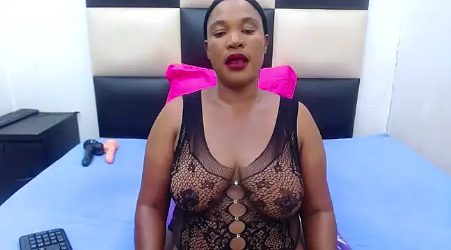 LICKABLEASSxxxx online show from 03-06-25, 04:28