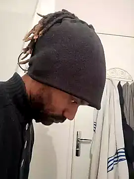 Snapshot of bas2ana chatting on 01-11-25, 10:40 bas2ana online show from 01-11-25, 10:40