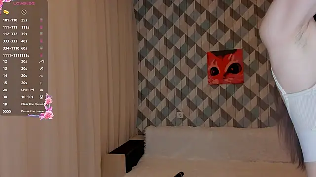 EvaBradley online show from 03-04-25, 04:09