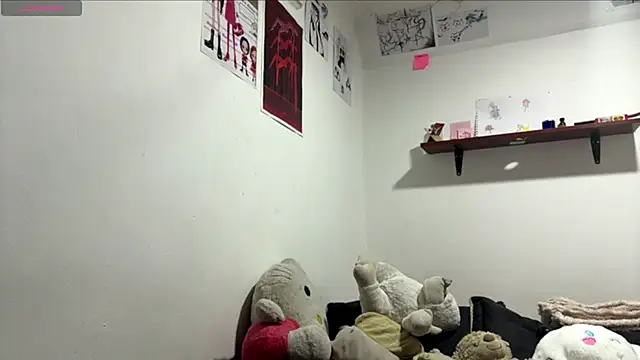 Cloe five online show from 03-19-26, 04:55