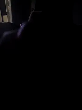 Snapshot of fundick132 chatting on 10-05-25, 04:33 fundick132 online show from 10-05-25, 04:33