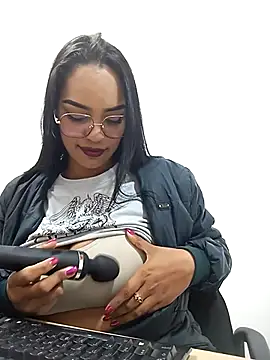 Sara-77 online show from 01-27-25, 10:06