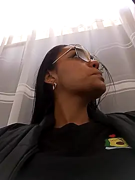 Sara-77 online show from 01-30-25, 07:48