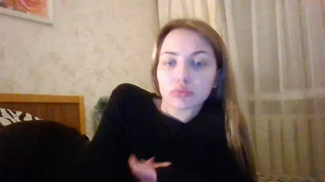 Snapshot of Sweety_Nika chatting on 12-16-24, 12:37 Sweety Nika online show from 12-16-24, 12:37