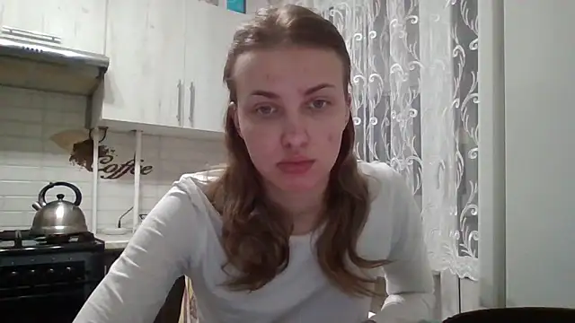 Snapshot of Sweety_Nika chatting on 02-13-25, 10:11 Sweety Nika online show from 02-13-25, 10:11
