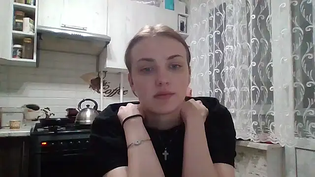 Snapshot of Sweety_Nika chatting on 02-21-25, 01:11 Sweety Nika online show from 02-21-25, 01:11