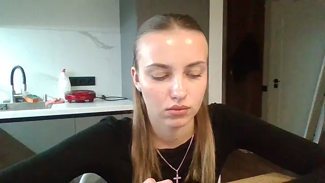 Snapshot of Sweety_Nika chatting on 09-26-25, 09:08 Sweety Nika online show from 09-26-25, 09:08