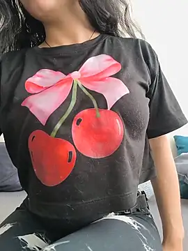 Lila Desiree online show from 05-16-26, 02:49