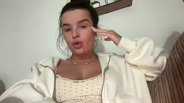 maisiesmithx online show from 02-05-25, 02:51