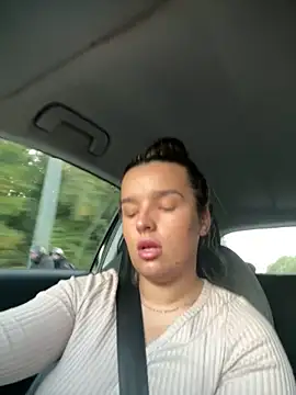 maisiesmithx online show from 10-05-25, 05:22