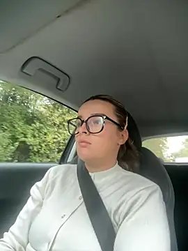 maisiesmithx online show from 10-15-25, 07:08