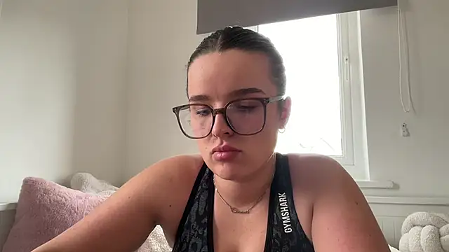 maisiesmithx online show from 07-24-26, 05:55