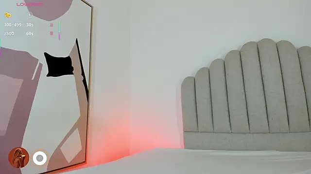 Snapshot of Nikki_Angel_ chatting on 12-15-25, 07:18 Nikki Angel online show from 12-15-25, 07:18