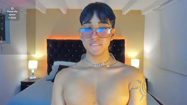 Dark hairy  online show from 02-22-25, 06:39